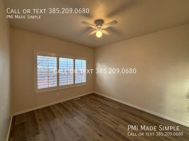 Building Photo - 14910 Treseder St