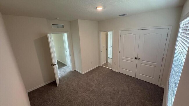 Building Photo - 1446 Isleta Lp