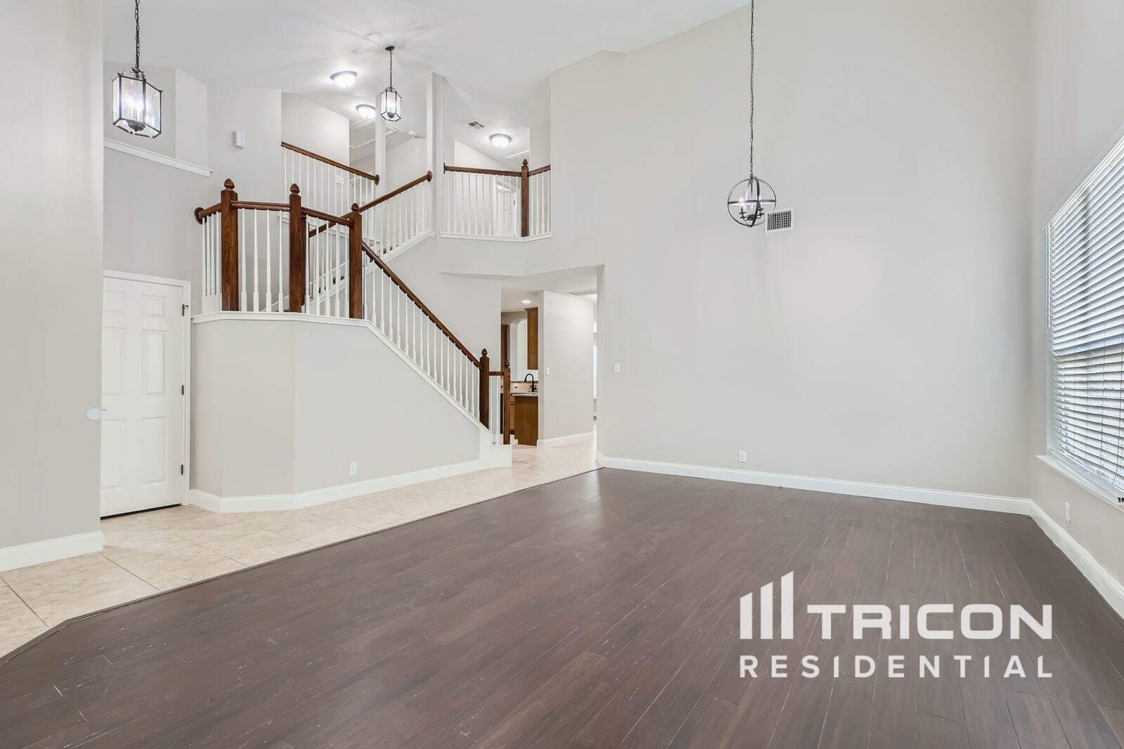 Building Photo - 213 Ridge Bluff