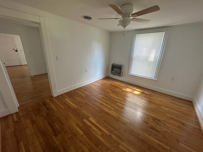 Building Photo - 1483 Hickory Creek Rd