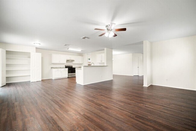 Building Photo - 14407 Acuna Ln