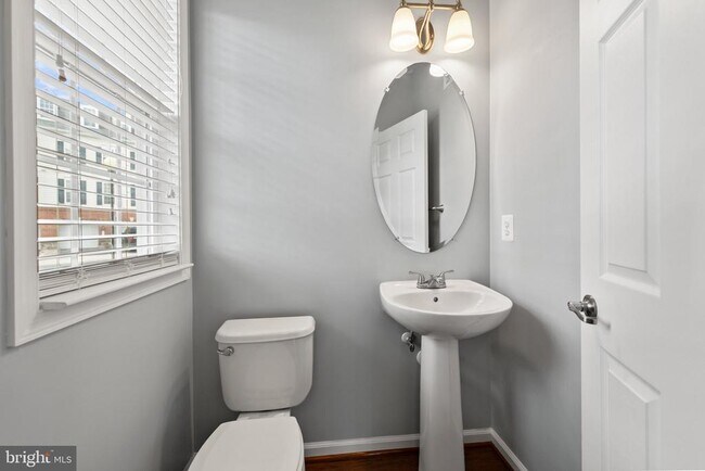 Building Photo - 14602 Shelford Way