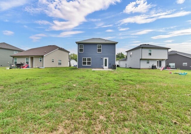 Building Photo - 1196 Cottonwood Dr