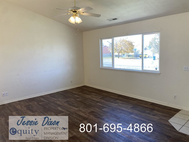 Building Photo - 1322 N Monroe Blvd