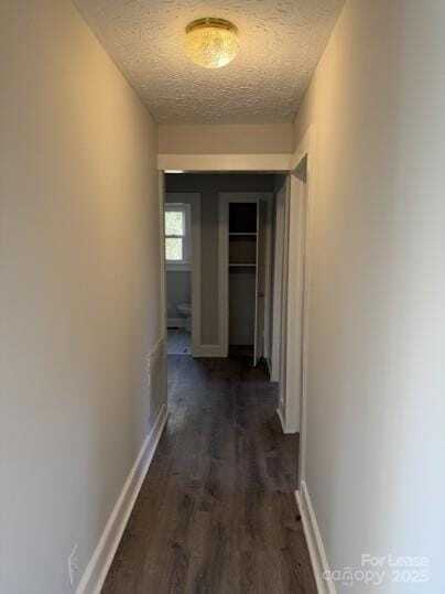 Building Photo - 530 N Mulberry St