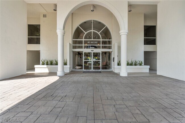 Building Photo - 5550 Heron Point Dr