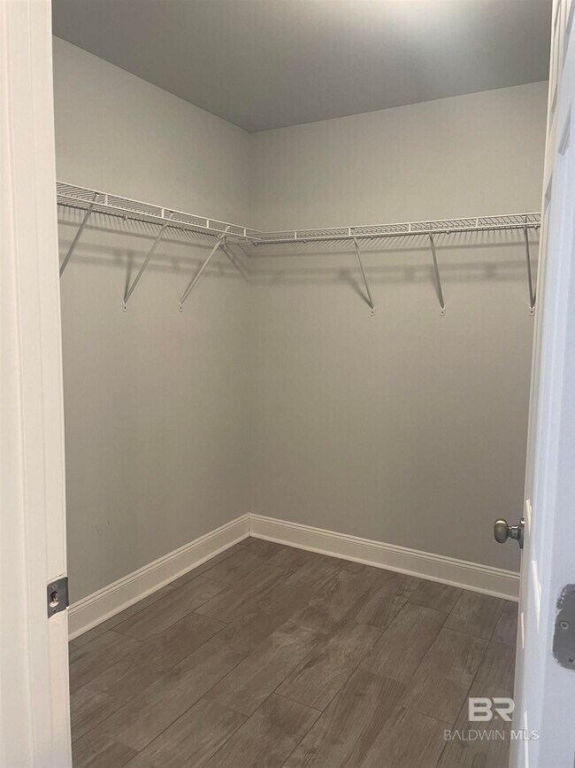 Building Photo - 17417 Tallasee Blvd