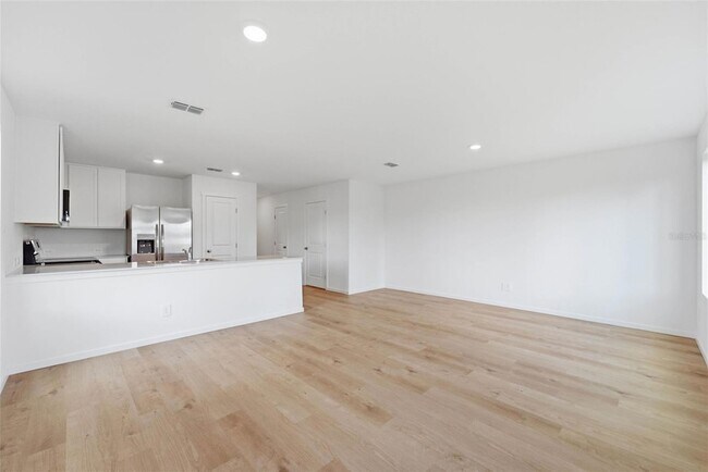 Building Photo - 1557 Plank Pl