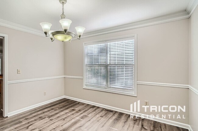 Building Photo - 3289 Summit Edge Ct