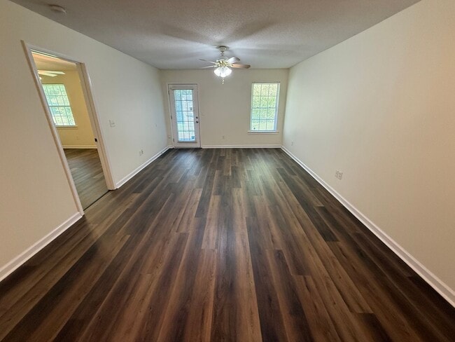 Building Photo - 6-4 Pintail Ct