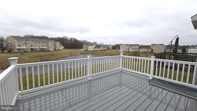 Building Photo - 115 Lexington Pl