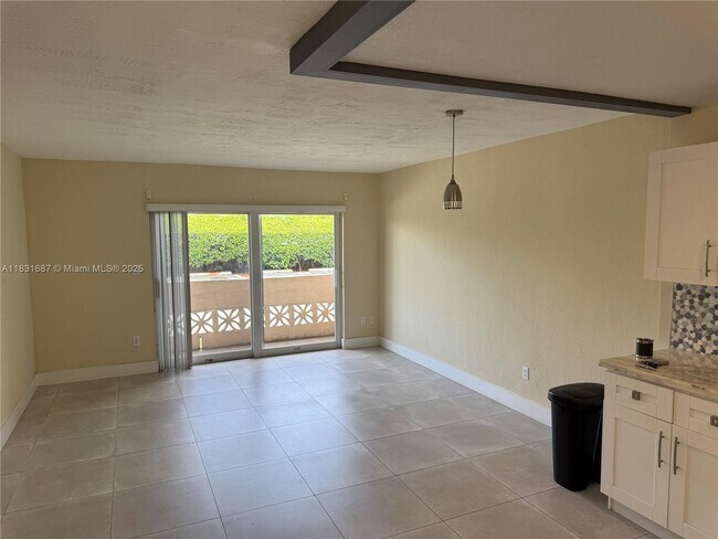 Building Photo - 14500 SW 88th Ave