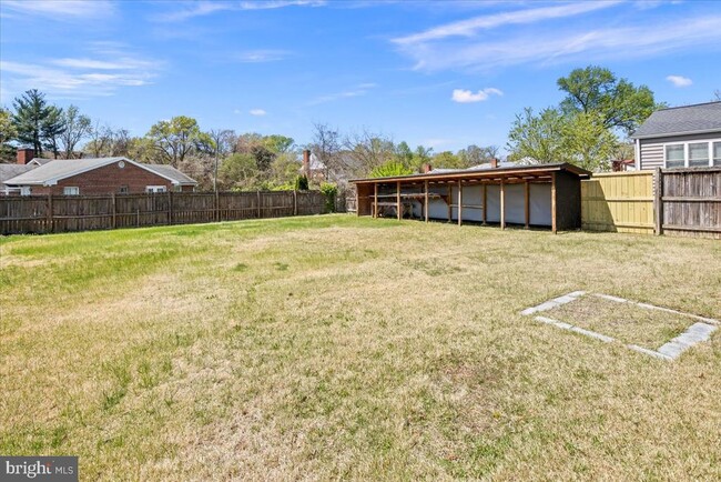 Building Photo - 6008 Brookland Rd