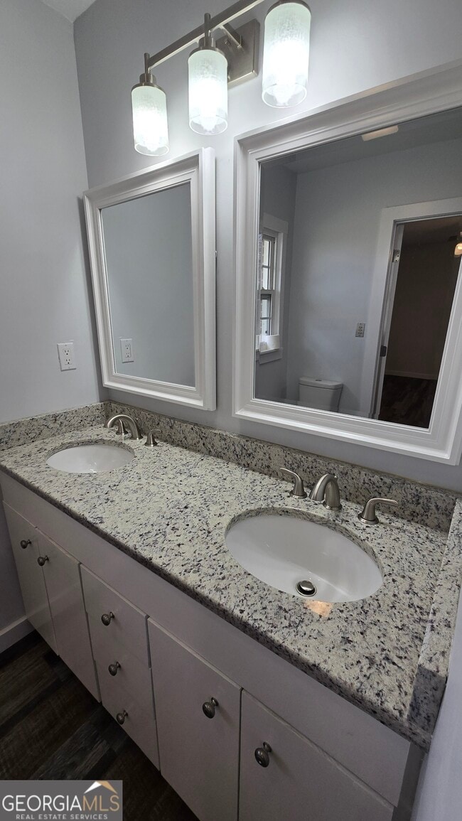 Building Photo - 1151 Stark Rd