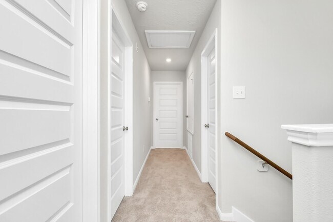 Building Photo - 1361 Rd 5102