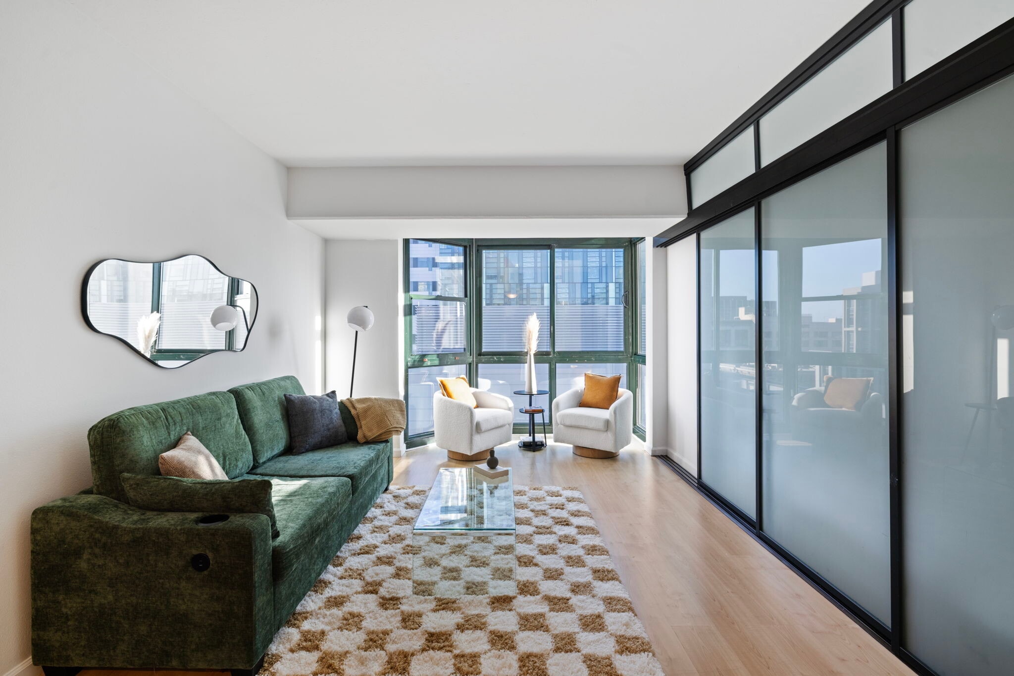 Building Photo - 1 Daniel Burnham Court