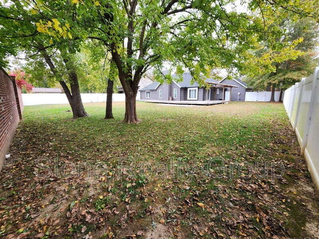 Building Photo - 35 Ridgecrest Ct