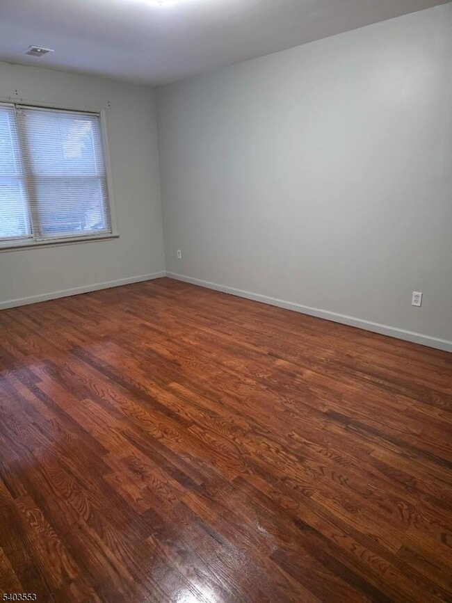 Building Photo - 1025 Lafayette St