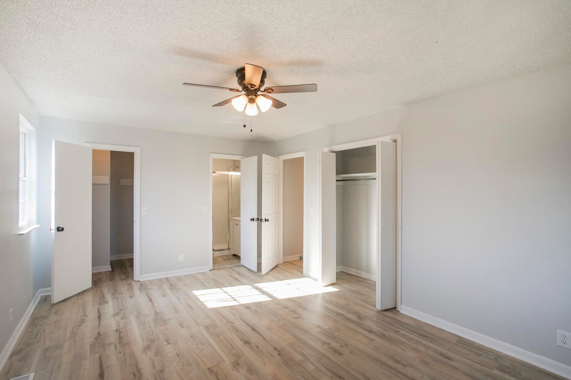 Building Photo - 105 Jacksons Retreat Ct