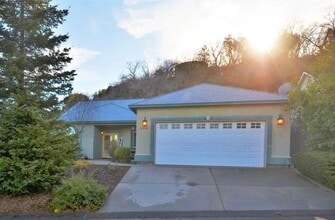Building Photo - 17151 Upper Starr King Dr