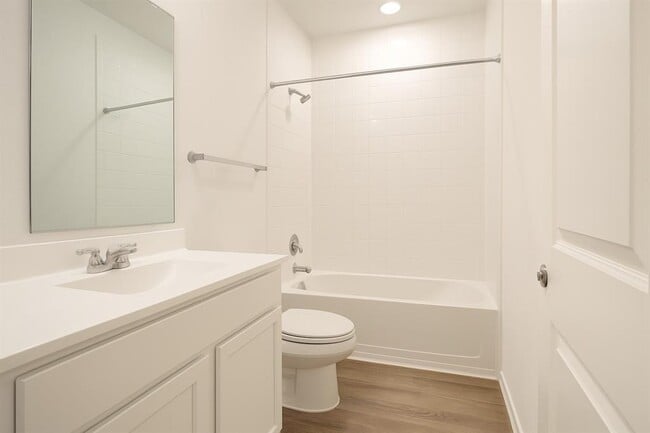 Building Photo - 317 Santo Domingo Rd