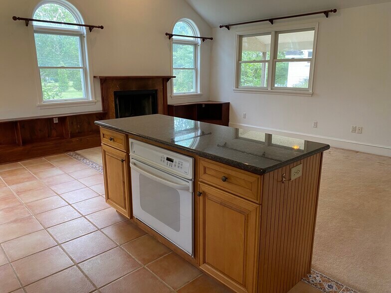 Kitchen Island - 1926 Sugar Bottom Rd