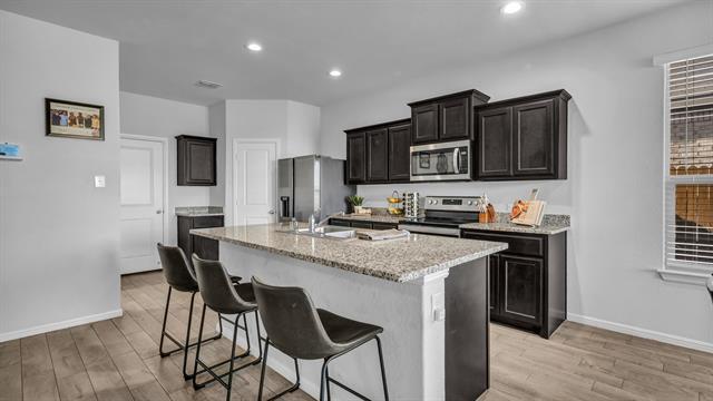 Building Photo - 9224 Red Brush Trl