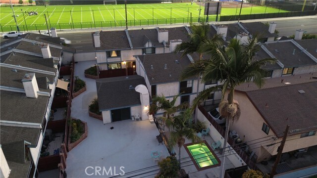 Building Photo - 4229 W Rosecrans Ave