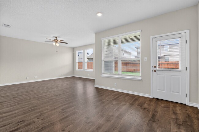 Building Photo - 118 Chisel Pt