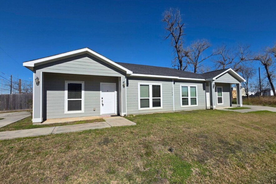 Building Photo - 2704 Sam Wilson St