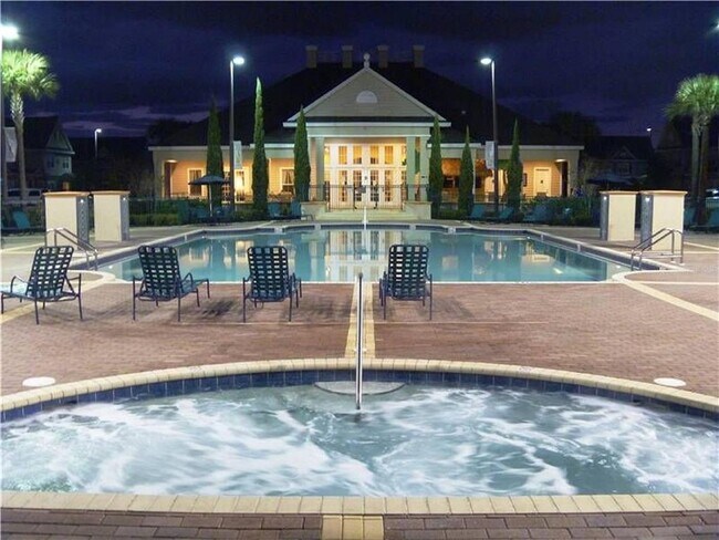 Building Photo - 4600 Yellowgold Rd W