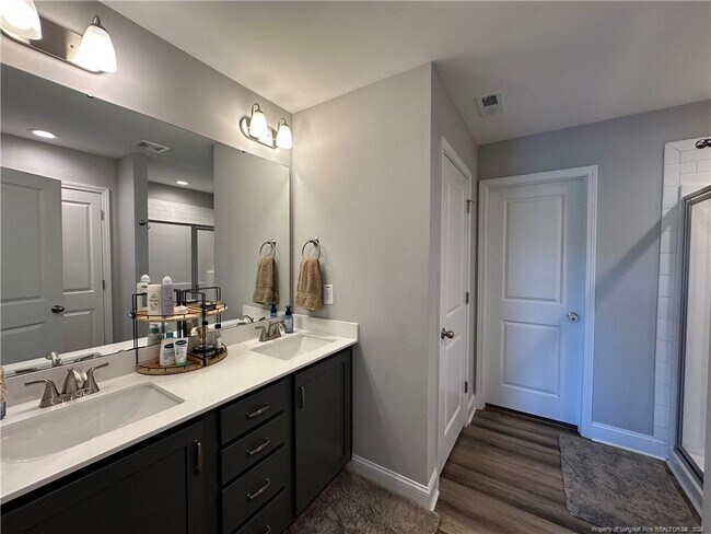 Building Photo - 1605 Ranch House Ct