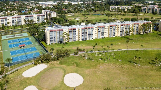 Building Photo - 3661 Via Poinciana