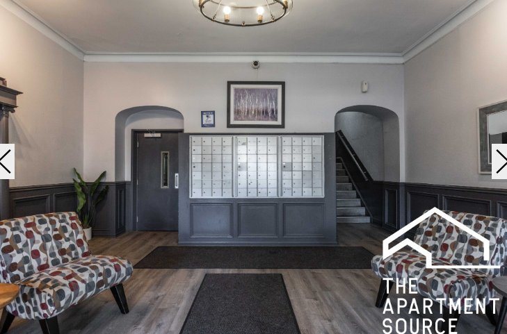 Building Photo - 739 W Belmont Ave