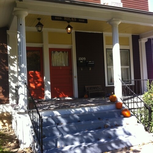 Building Photo - 1009 SW Fillmore St