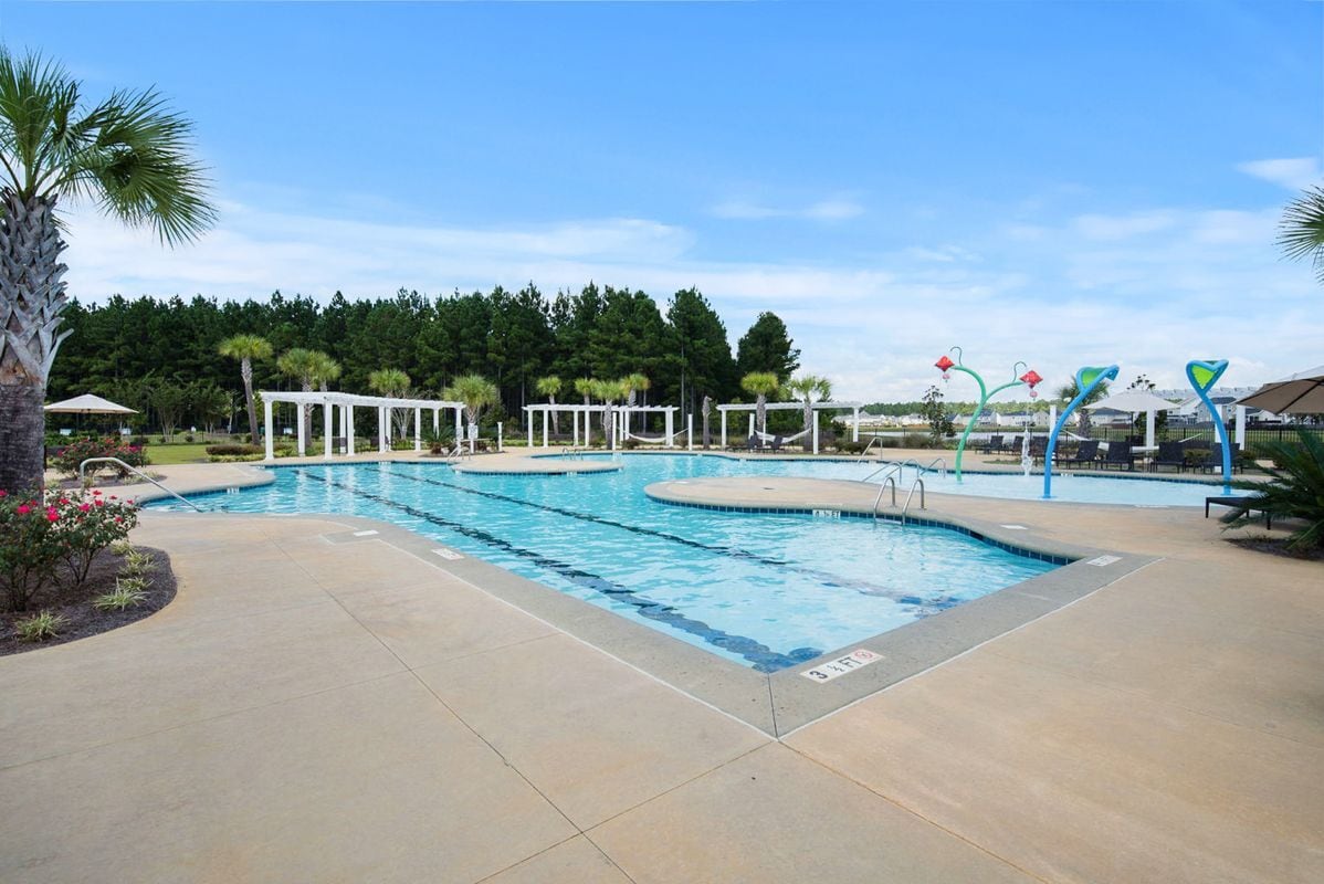 Building Photo - 423 Squire Pope Rd