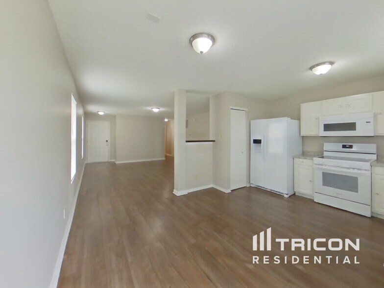 Building Photo - 6409 Alonzo Dr