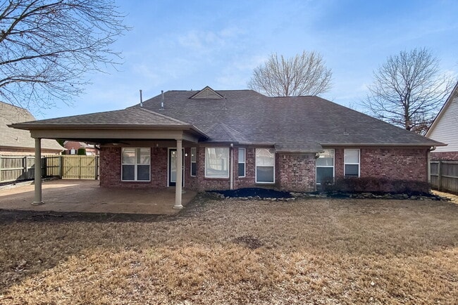 Building Photo - 9852 Winsford Ln