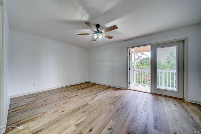 Building Photo - 1305 Calhoun Ave