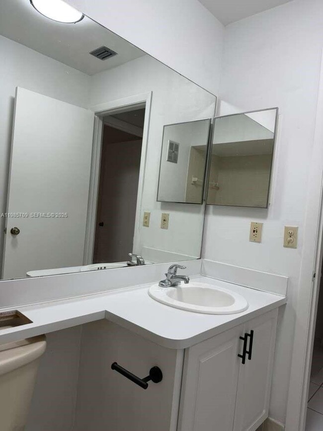 Building Photo - 12324 SW 148th Terrace