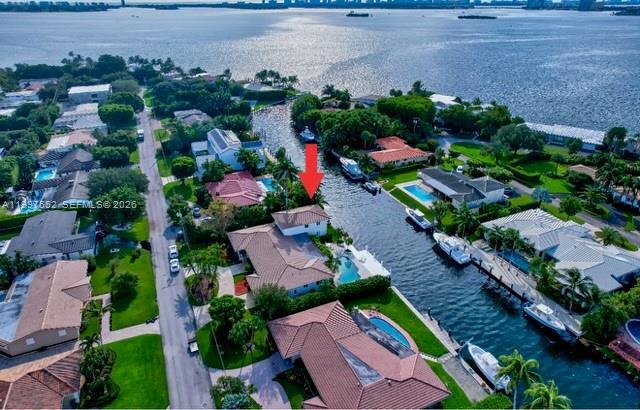 Building Photo - 1400 NE 103rd St