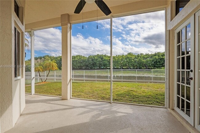 Building Photo - 849 Crestview Cir