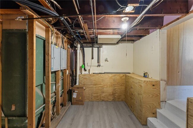Building Photo - 150 Wolcott Ave