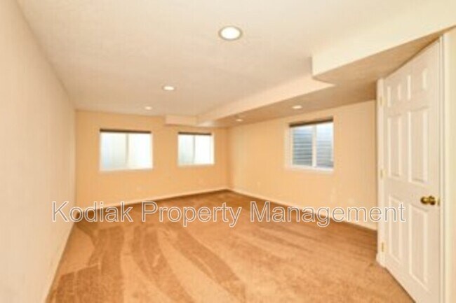 Building Photo - 3138 Aubrey Dee Cir