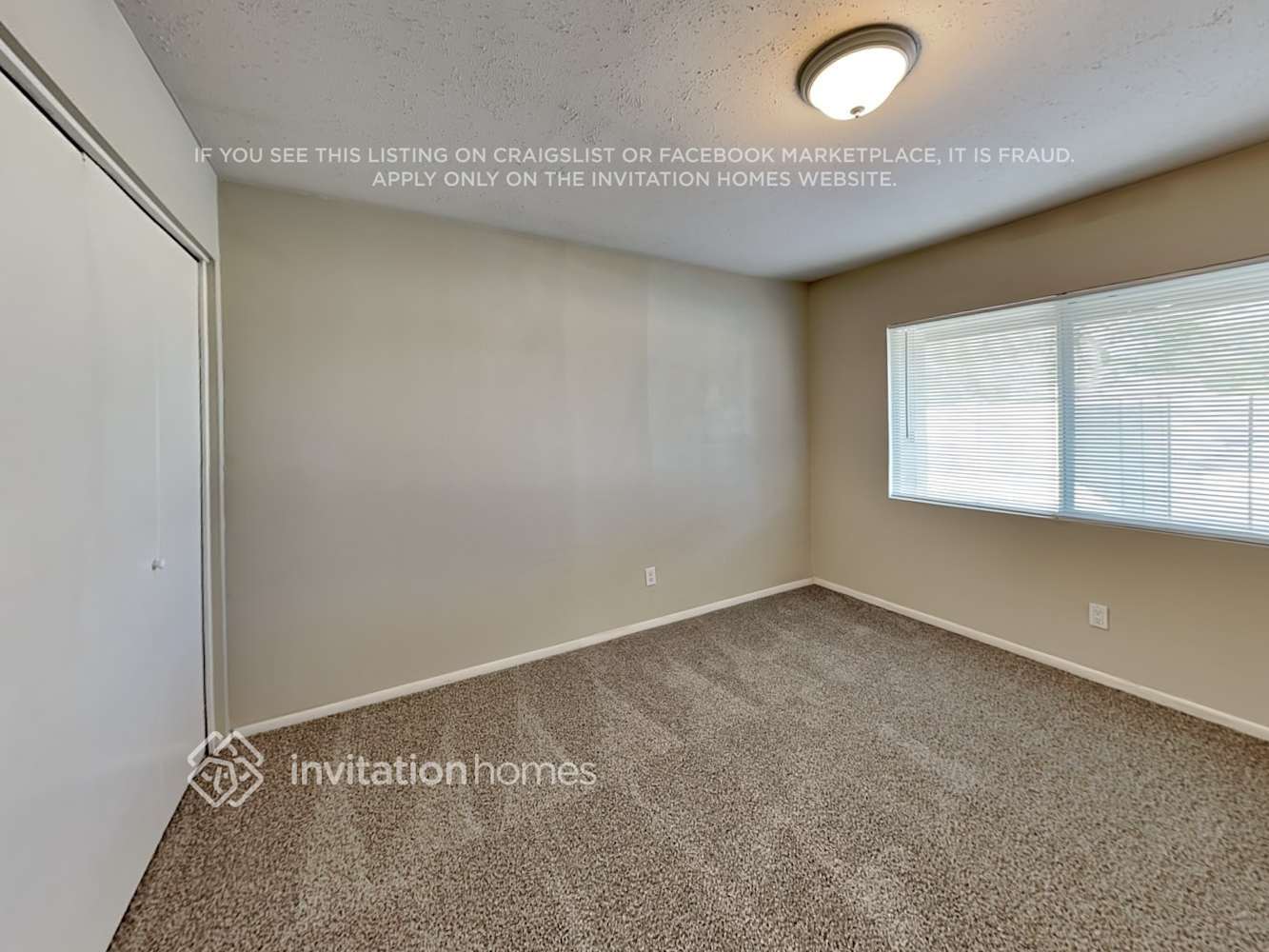 Building Photo - 5142 W Echo Ln