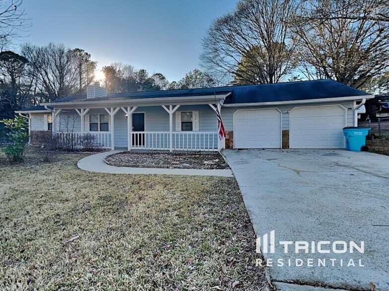 Primary Photo - 4621 Cedar Brook Dr SE