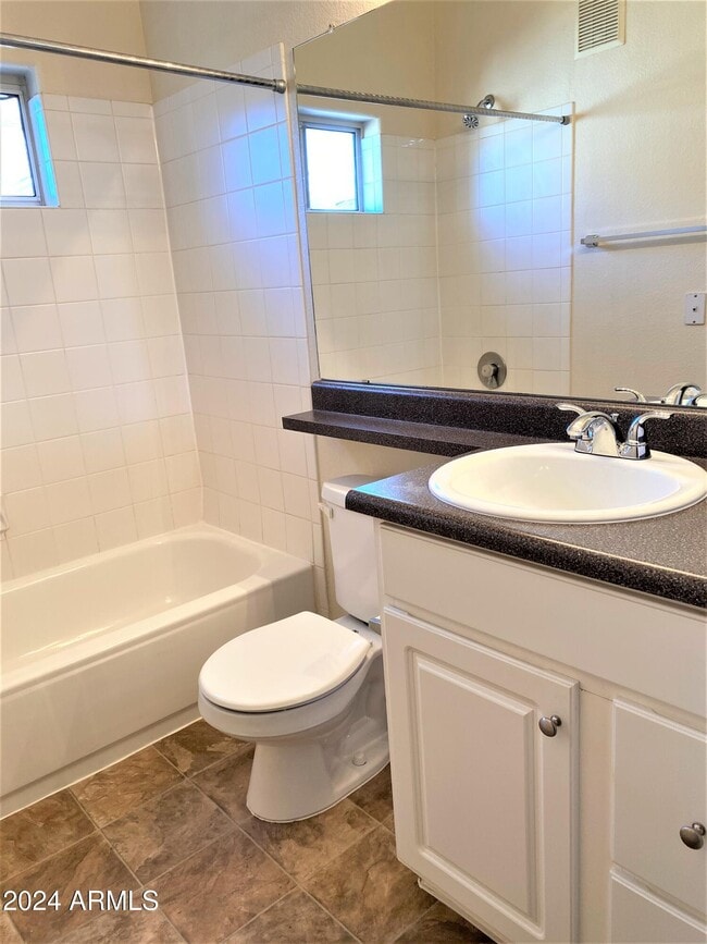 Building Photo - 4465 E Paradise Vlg Pkwy S