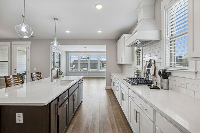 Building Photo - Stunning Craftsman-Style Rental Home with Flexible Living Space & Luxury Upgrades!