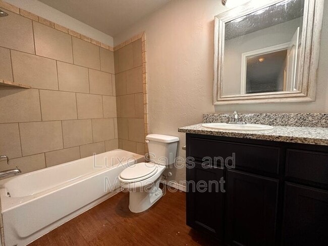 Building Photo - 1840 Casitas Cir