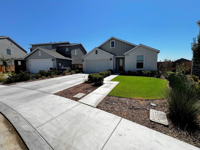Building Photo - 3426 Brk Grv Ln